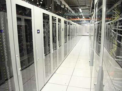 The NCI Genomic Data Commons