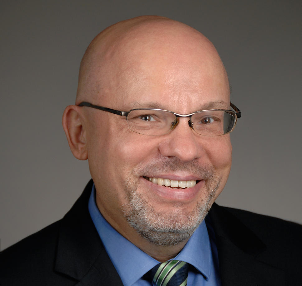 Headshot of Piotr Grodzinski, Ph.D.
