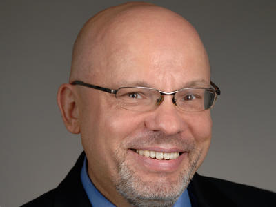 Headshot of Piotr Grodzinski, Ph.D.