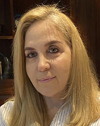 Dr. Margarita Raygada