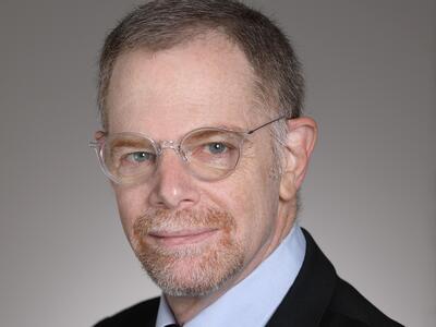 Headshot of Mark Gilbert