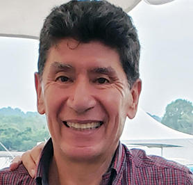 Headshot of José