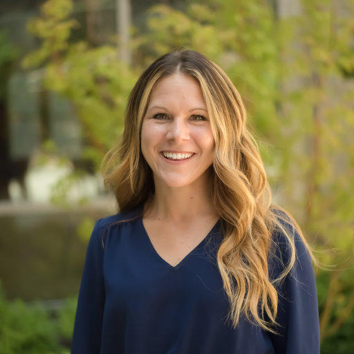 Headshot of Heidi Hanson