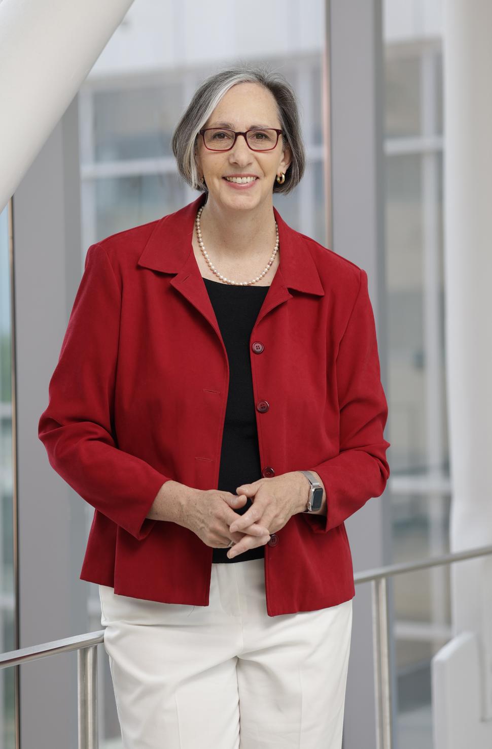 La doctora W. Kimryn Rathmell, directora del Instituto Nacional del Cáncer 