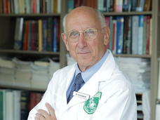 NIH immunotherapy pioneer Steven Rosenberg awarded nation’s highest honor for technology and innovation