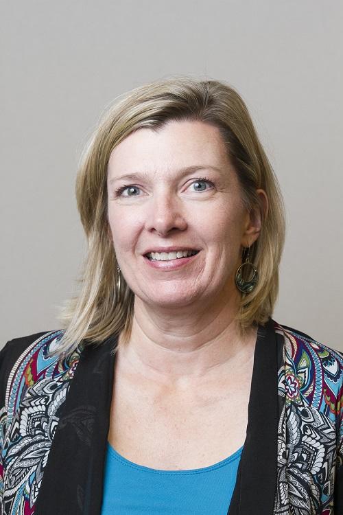 Headshot of Lisa Stevens