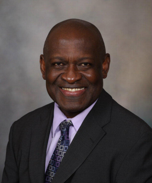 Headshot of Dr. Alex Adjei