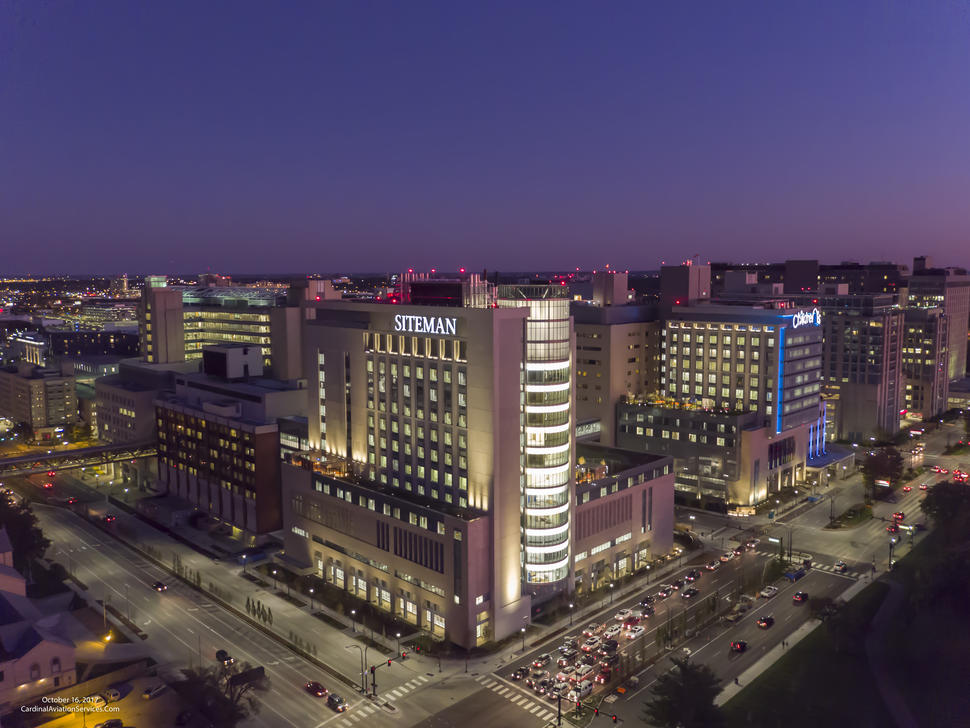 Washington University School of Medicine and Barnes-Jewish Hospital Alvin J. Siteman Cancer Center
