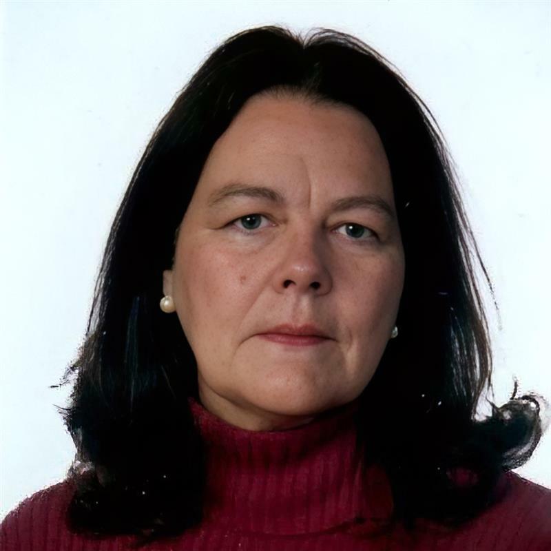 Dr. Elizabeth Read-Connole