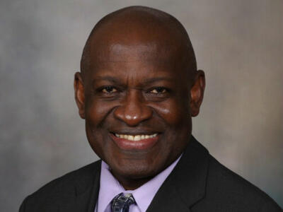 Headshot of Dr. Alex Adjei