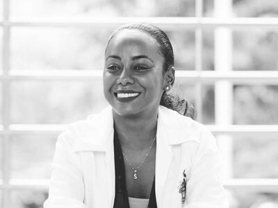 Dr. Simone Badal