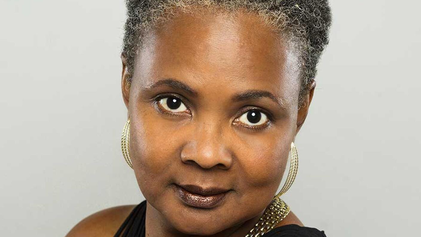Headshot of Valerie
