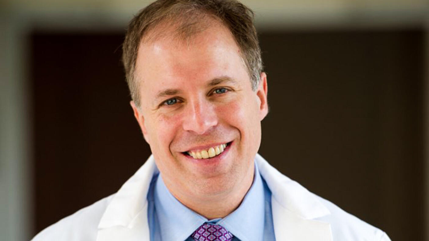 Headshot of Avrum Spira, M.D., M.Sc.