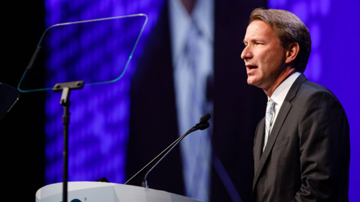 Dr. Mark Sharpless speaking at ASCO.