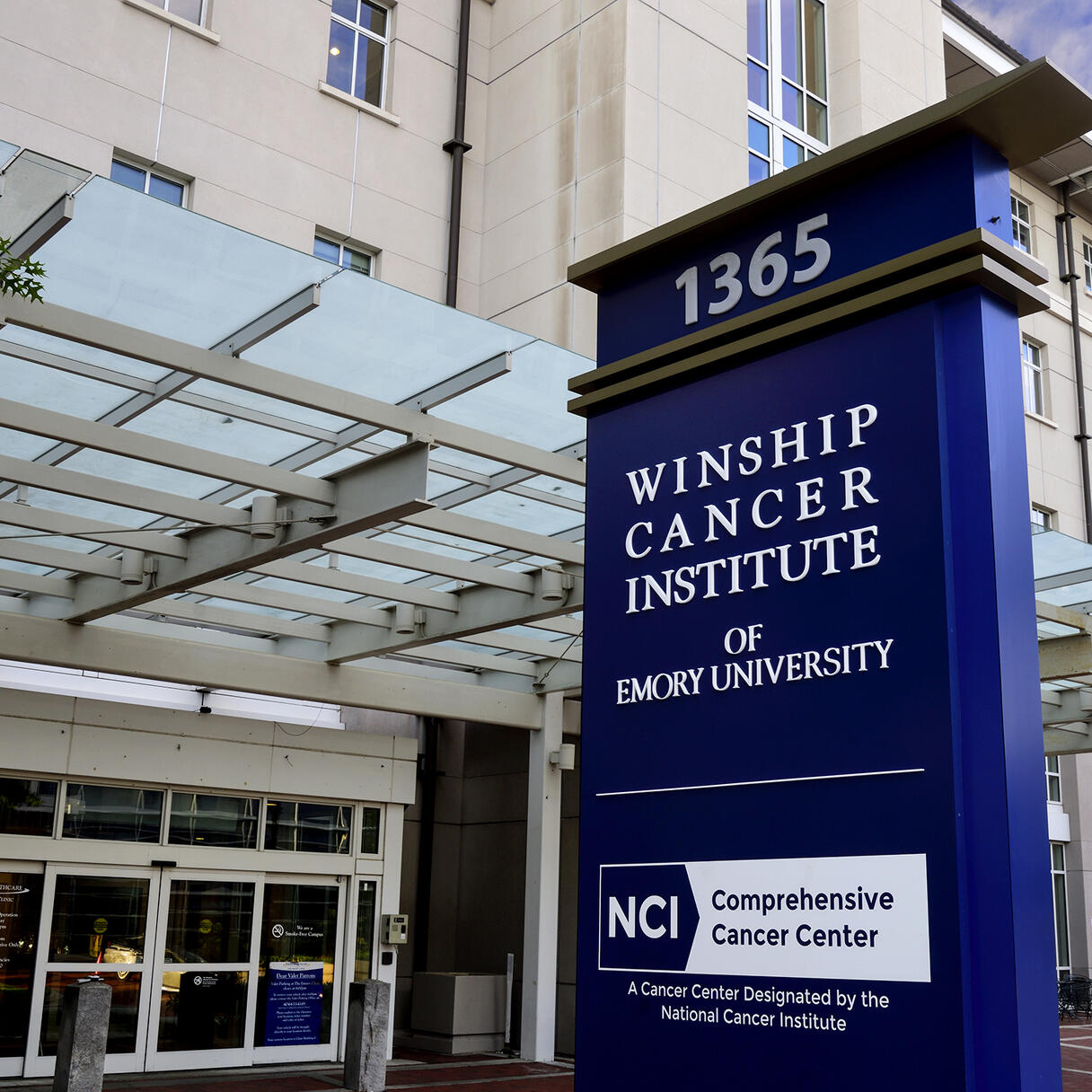 Emory University Winship Cancer Institute Image