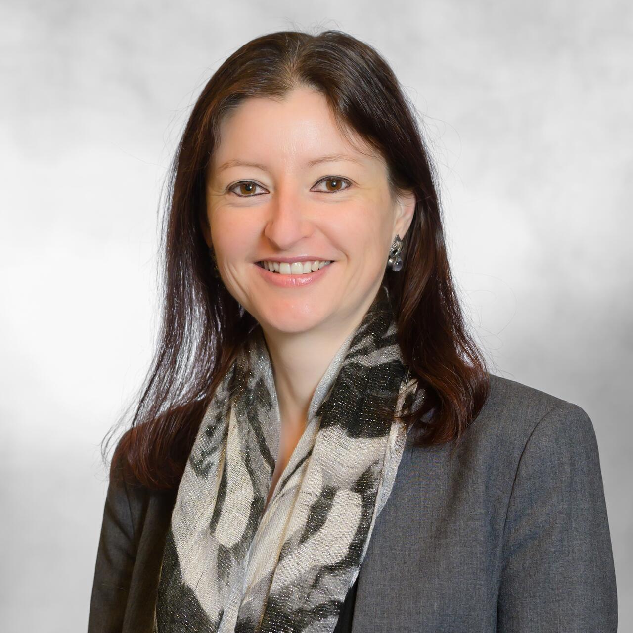 Dr. Brunilde Gril